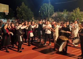 «Πολιτιστικό Καλοκαίρι Γρεβενά 2026»: Το «Topos Festival» ένωσε την παράδοση και τη γρεβενιώτικη φιλοξενία με την Ευρώπη