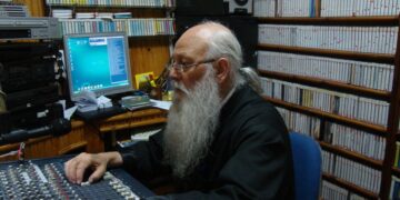 37 χρόνια «Ορθοδοξία και Παράδοση»…του Αρχιμανδρίτη π. Ιωάννη Μπατσή