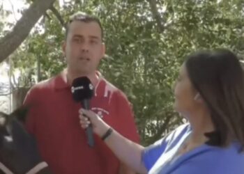 Σιάτιστα: Ετοιμάζονται οι καβαλάρηδες. Η ΕΡΤ για το έθιμο.  Βίντεο