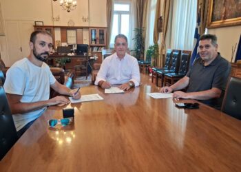 Δήμος Κοζάνης: Υπεγράφη η σύμβαση για κατασκευή ραμπών και χώρων υγιεινής για την πρόσβαση και την εξυπηρέτηση ΑμεΑ σε σχολικές μονάδες