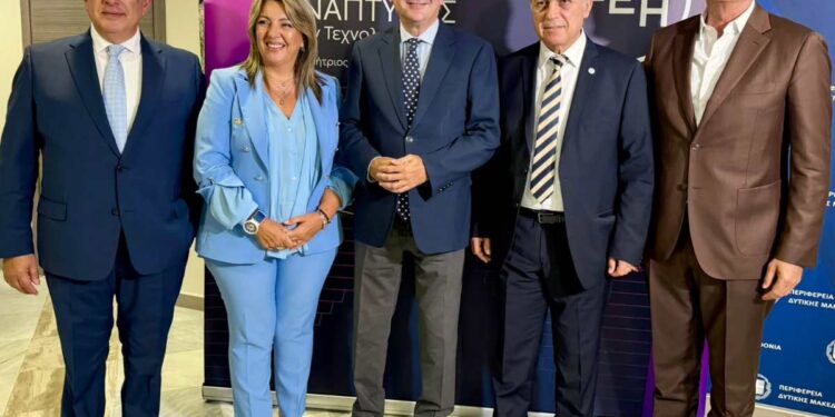Κ. Χατζηδάκης: Εμβληματική επένδυση για όλη τη χώρα το data center ΔΕΗ – Amazon στην Κοζάνη