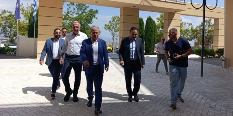 Επίσκεψη  του Υπουργού Ψηφιακής Διακυβέρνησης Δημήτρη Παπαστεργίου και  του Υφυπουργού Ανάπτυξης Σταύρου Καλαφάτη στην Περιφέρεια Δυτικής Μακεδονίας