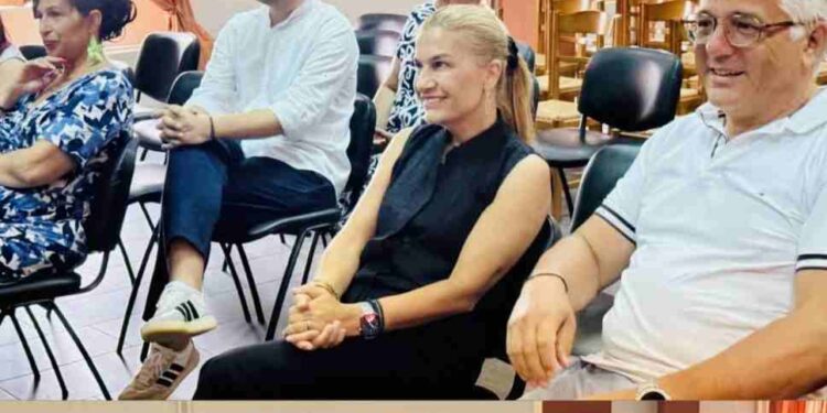 Επίσκεψη της Υφυπουργού Μετανάστευσης και Ασύλου κα. Σέβης Βολουδάκη στο Κέντρο Φιλοξενίας Ασυνόδευτων Ανηλίκων Πενταλόφου Δήμου Βοΐου