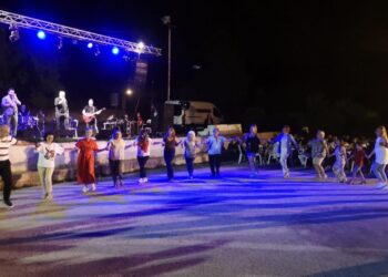 Μικρόκαστρο: Με μεγάλη επιτυχία πραγματοποιήθηκε το βράδυ της Δευτέρας η “Γιορτή Καπνού”»(Βίντεο & Φωτογραφίες)
