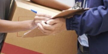 Τέλος οι αντικαταβολές με μετρητά στα courier