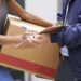 Τέλος οι αντικαταβολές με μετρητά στα courier