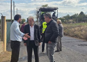 Ολοκληρώνεται το έργο στον Περιφερειακό Οδικό Άξονα του Κρόκου Κοζάνης. Βίντεο