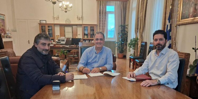 Δήμος Κοζάνης: Υπεγράφη η σύμβαση για συντήρηση, επισκευή και ανακατασκευή κοινόχρηστων υποδομών στη Δημοτική Ενότητα Δημητρίου Υψηλάντη