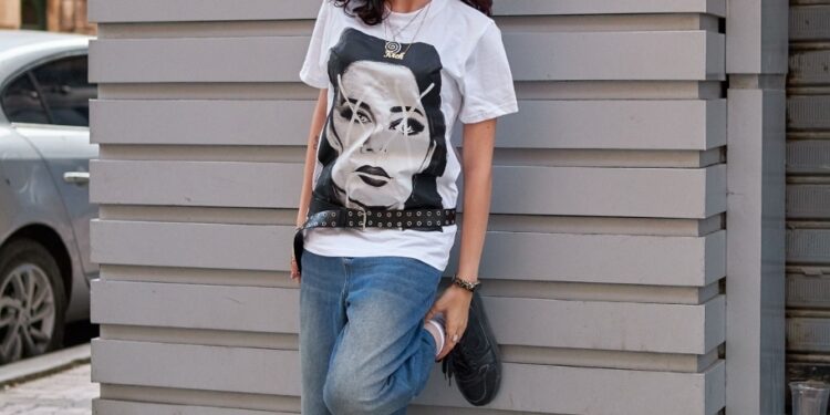 Streetwear Συνδυασμοί που Ξεχωρίζουν: Πώς να Δημιουργήσεις ένα Σύγχρονο Urban Outfit