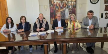 Υπογραφή Προγραμματικής Σύμβασης για την εκπόνηση Μελετών για το Κέντρο Ανάδειξης Τέχνης της Γούνας στην Καστοριά