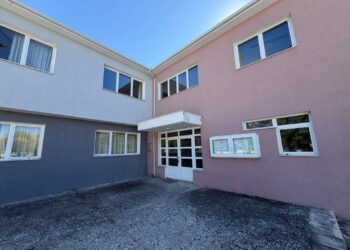 Νέος βανδαλισμός στο ΓΕΛ Άργους Ορεστικού – Άδειασαν δύο πυροσβεστήρες στους χώρους του σχολείου